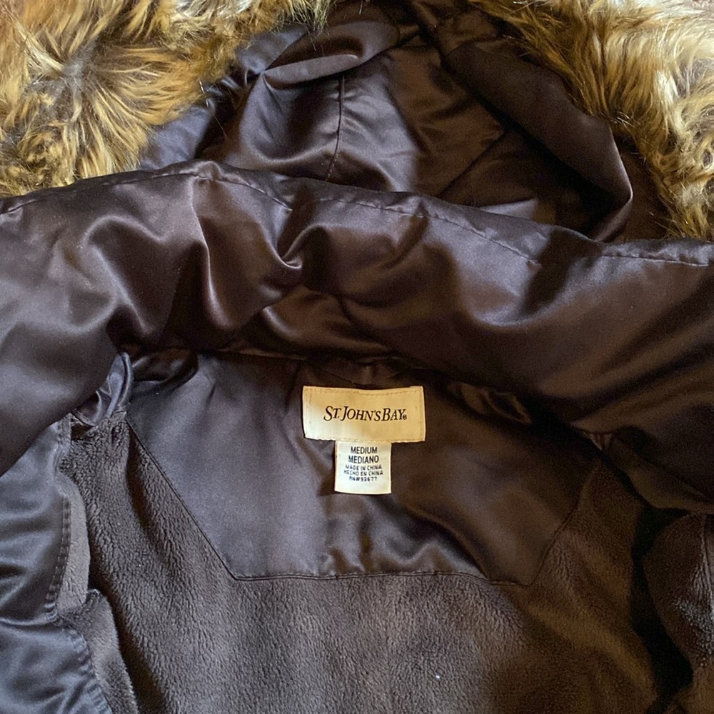 Down Winter Coat Size Medium - image 2